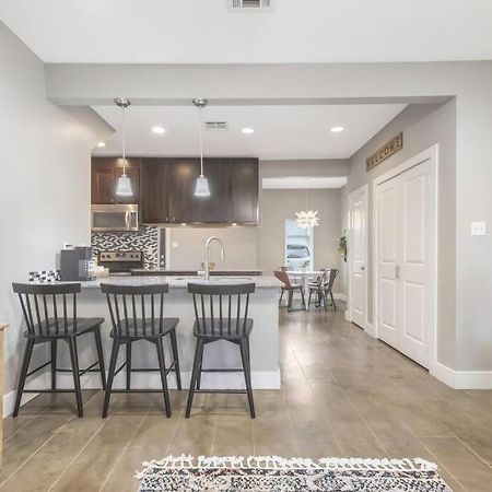 Cozy 2 Bed Townhome Near The Hospital 라파예트 외부 사진