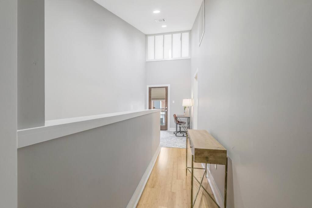 Cozy 2 Bed Townhome Near The Hospital 라파예트 외부 사진